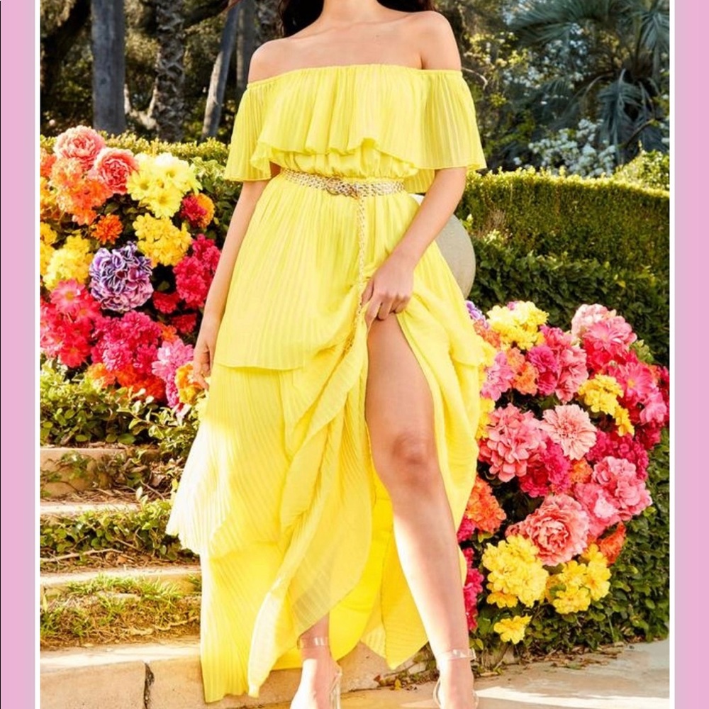 Beautiful Maxi yellow Dress